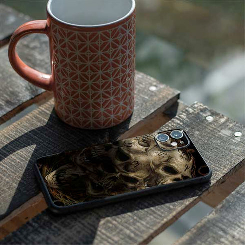 Alchemy Carta Gestaltkopf iPhone 11 Skin